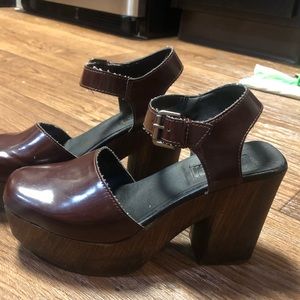 Topshop Clog Pumps